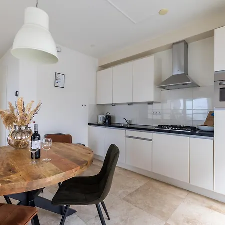 Holiday home Zeebaars Egmond aan Zee